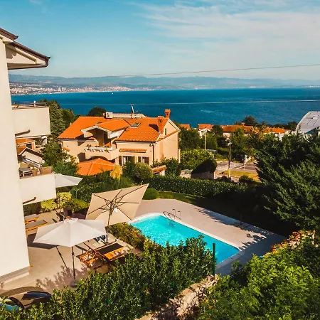 Pool Maurina Opatija With Sea View *