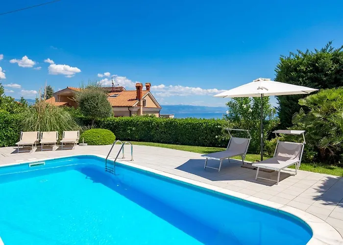 Pool Maurina Opatija With Sea View