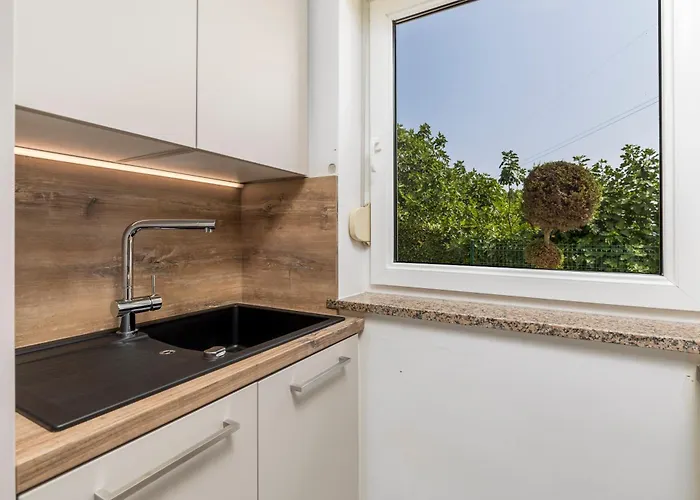 Apartment Pool Maurina Opatija With Sea View Icici