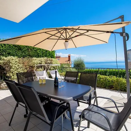 Pool Maurina Opatija With Sea View Ičići