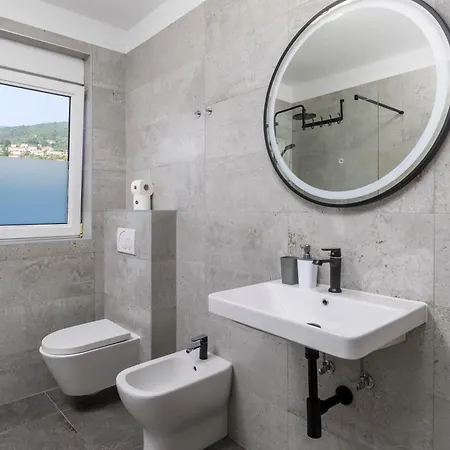 アパート Pool Maurina Opatija With Sea View Ičići