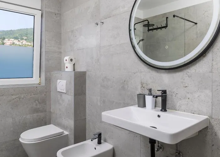 Apartment Pool Maurina Opatija With Sea View Ičići